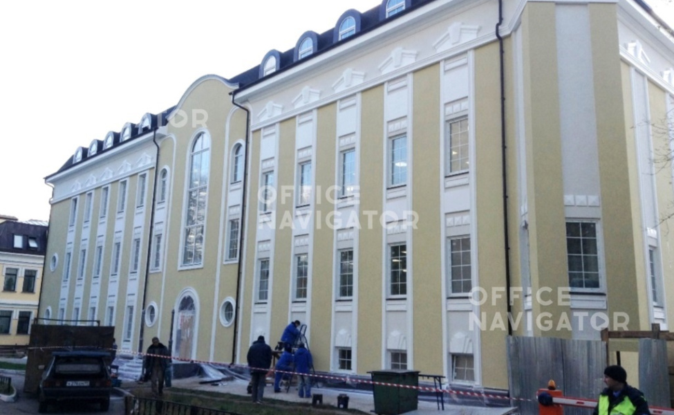 Продажа офиса 1900 м², 1-4 этаж, в бизнес-центре Олсуфьевский пер., 8, стр. 6
