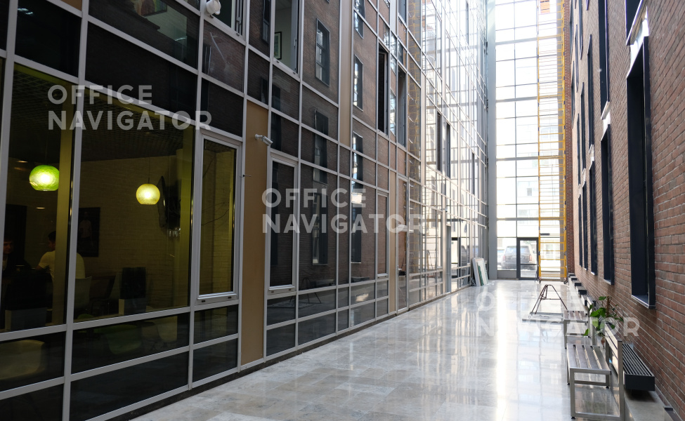 Продажа офиса 330 м², 5 этаж, в бизнес-центре Синица Плаза стр. 10
