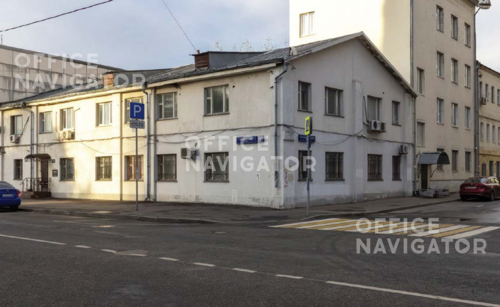 Продажа офиса 2061 м², 1-4 этаж, в бизнес-центре Октябрьская ул., 80
