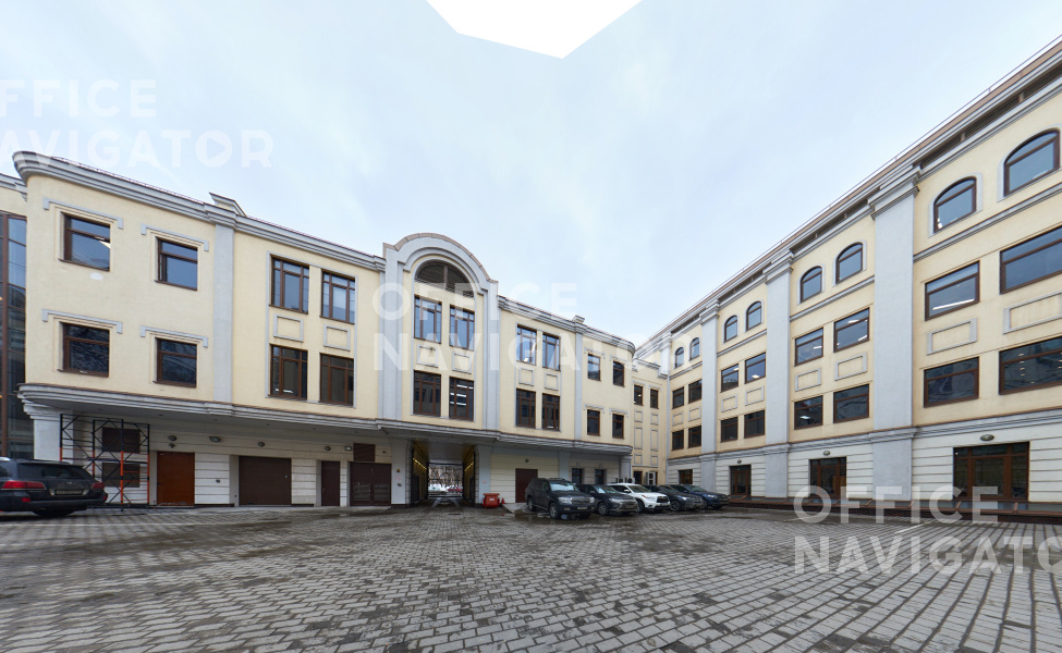 Аренда офиса 251 м², 1 этаж, в бизнес-центре Банный пер., 9
