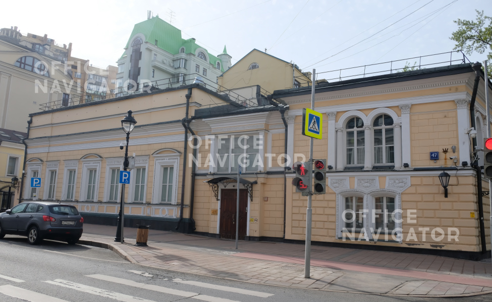 Аренда офиса 266 м², 3 этаж, в бизнес-центре Никитская Б. ул., 47, стр. 2
