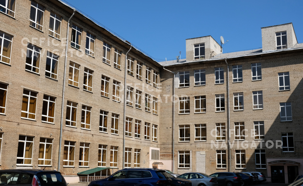 Аренда офиса 274.8 м², 1 этаж, в бизнес-центре Бастион Капитал
