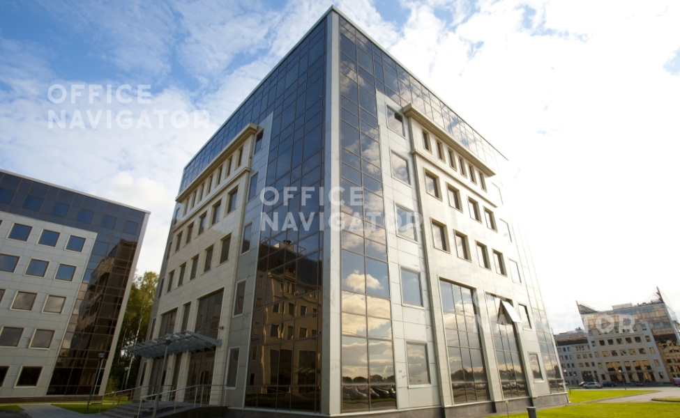 Аренда офиса 279 м², 1 этаж, в бизнес-центре Гринвуд
