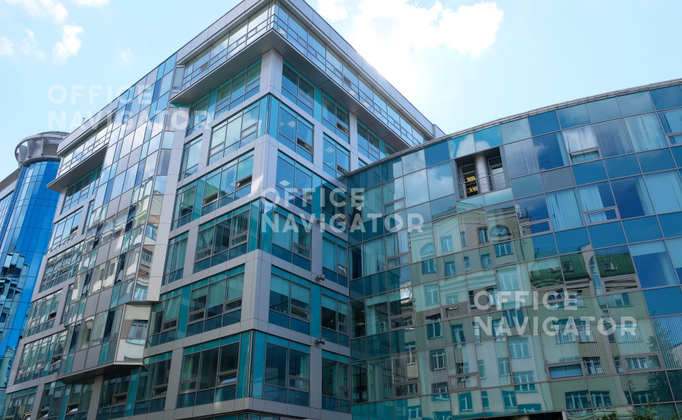 Аренда офиса 383 м², 2 этаж, в бизнес-центре Святогор IV
