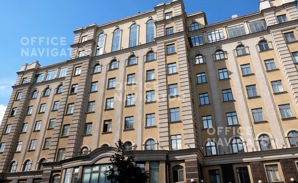 Продажа офиса 1176 м², 3 этаж, в бизнес-центре Святогор II

