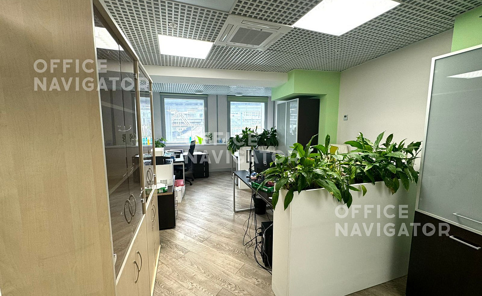 Аренда офиса 4683 м², 1-3 этаж, в бизнес-центре Северная башня, подъезд 1-2
