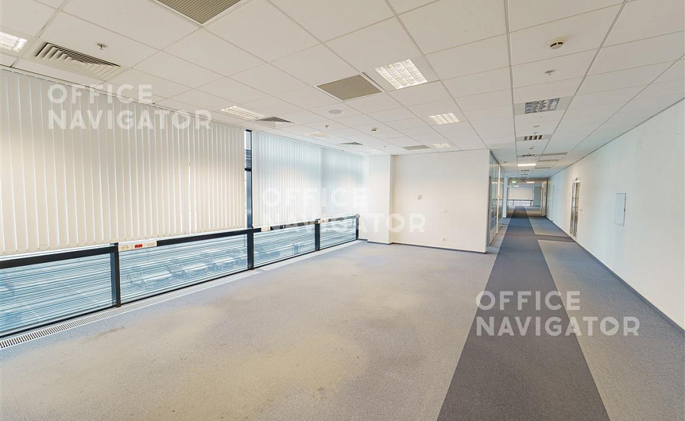 Аренда офиса 1300 м², 2 этаж, в бизнес-центре Химки Фаза I
