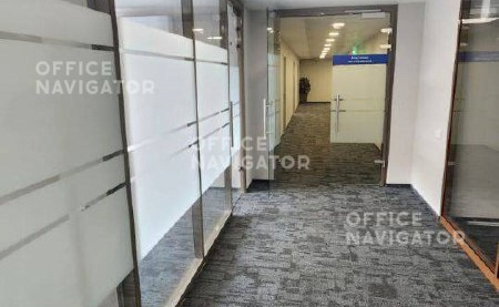 Аренда офиса 827 м², 3 этаж, в бизнес-центре Кутузофф Тауэр
