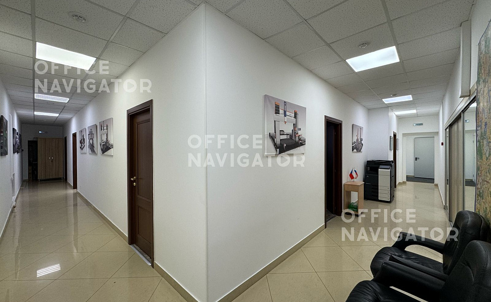 Аренда офиса 364 м², 1 этаж, в бизнес-центре Лесная ул., 43
