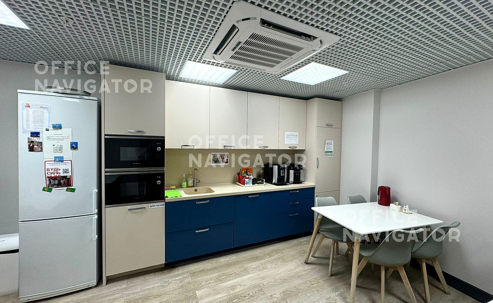 Аренда офиса 4683 м², 1-3 этаж, в бизнес-центре Северная башня, подъезд 1-2
