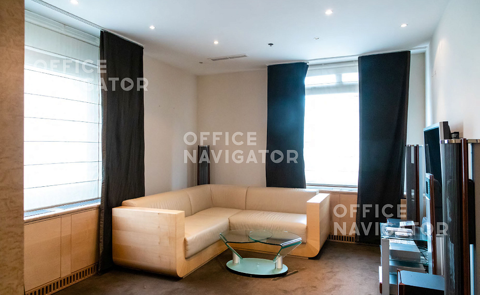 Продажа офиса 13962 м², -2-7 этаж, в бизнес-центре Лесная ул., 6
