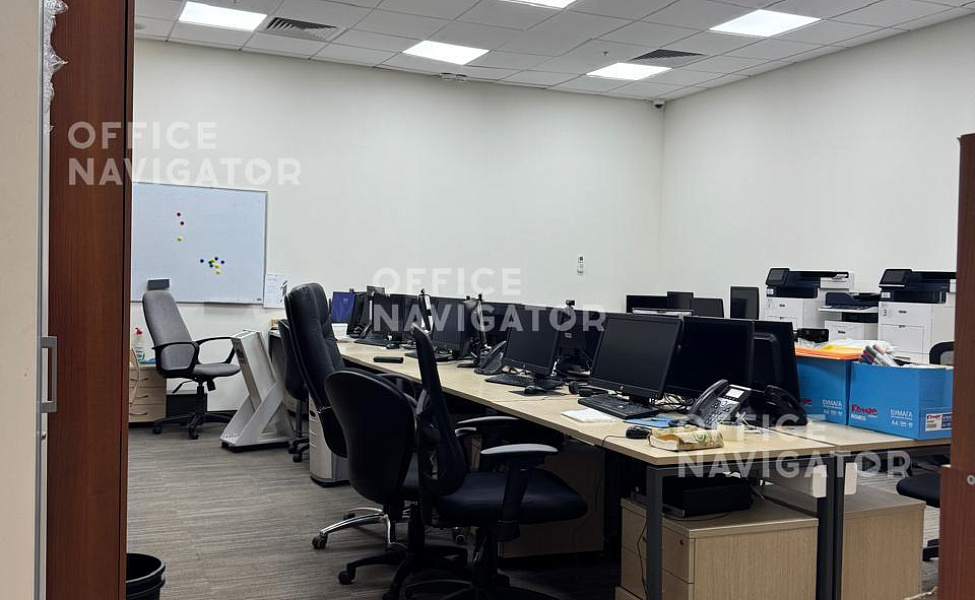 Аренда офиса 336 м², 1 этаж, в бизнес-центре Звенигородское ш., 18/20
