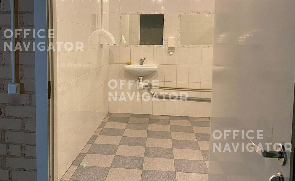 Аренда офиса 1315 м², 1 этаж, в бизнес-центре На Смоленке
