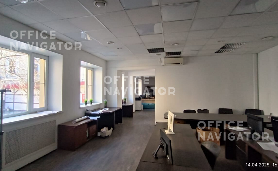 Продажа офиса 5883 м², 1-4 этаж, в бизнес-центре  Николаевский
