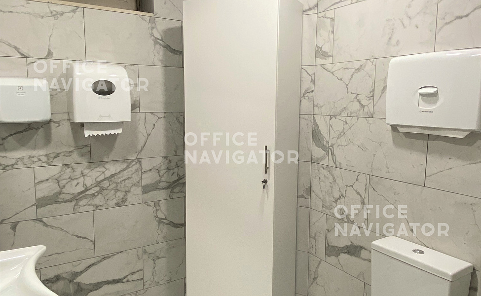 Аренда офиса 386 м², 1 этаж, в бизнес-центре Риверсайд Тауэрс I
