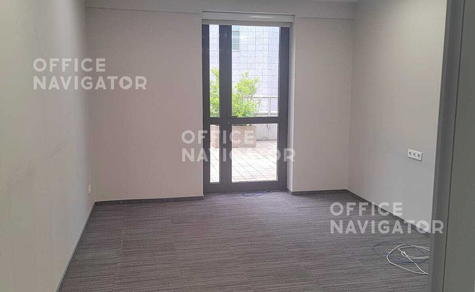 Аренда офиса 266 м², 3 этаж, в бизнес-центре Риверсайд Тауэрс Арт Центр
