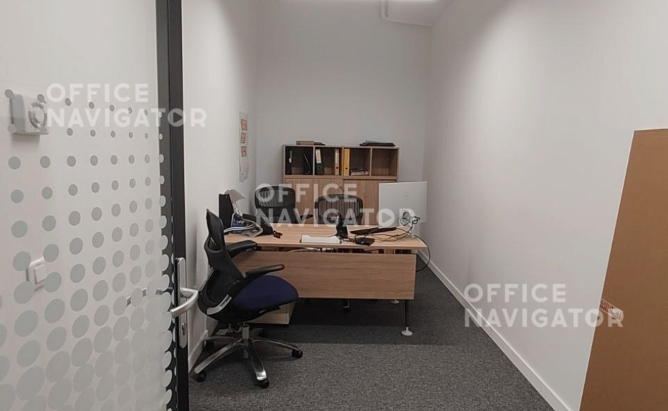 Аренда офиса 931 м², 2 этаж, в бизнес-центре Мосэнка Плаза 3
