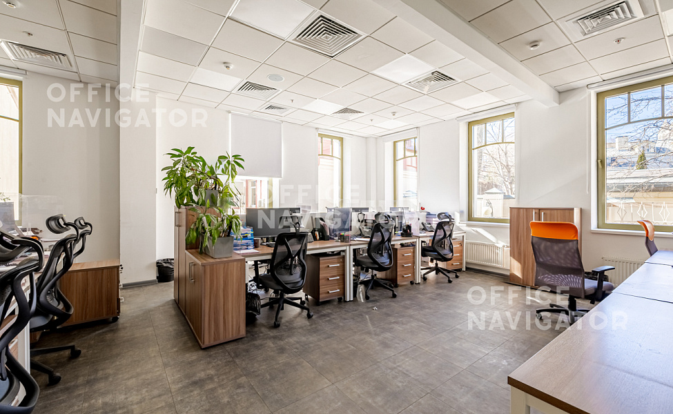 Аренда офиса 5282 м², 1-4 этаж, в бизнес-центре Ивановская Горка
