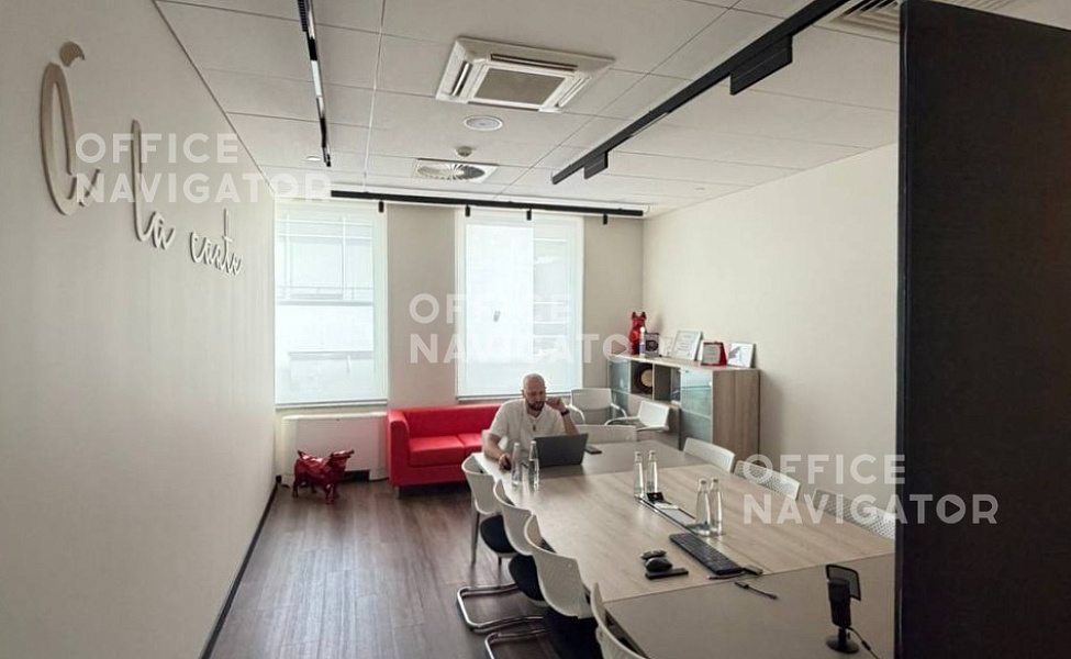 Аренда офиса 380 м², 3 этаж, в бизнес-центре Берлинский Дом
