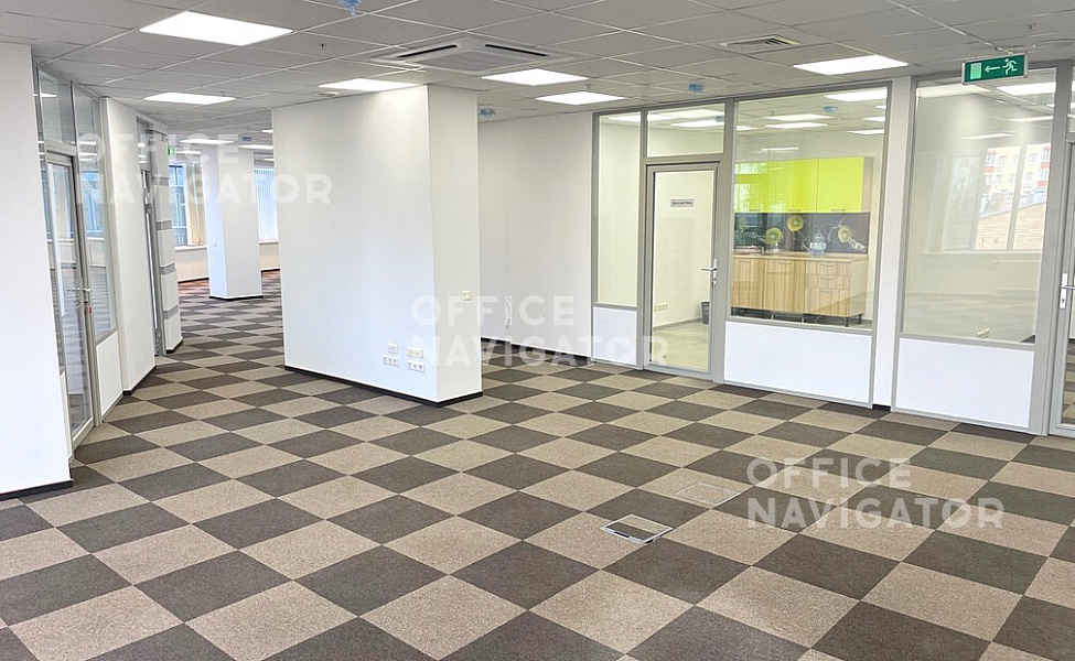 Аренда офиса 520 м², 5 этаж, в бизнес-центре Северное Сияние
