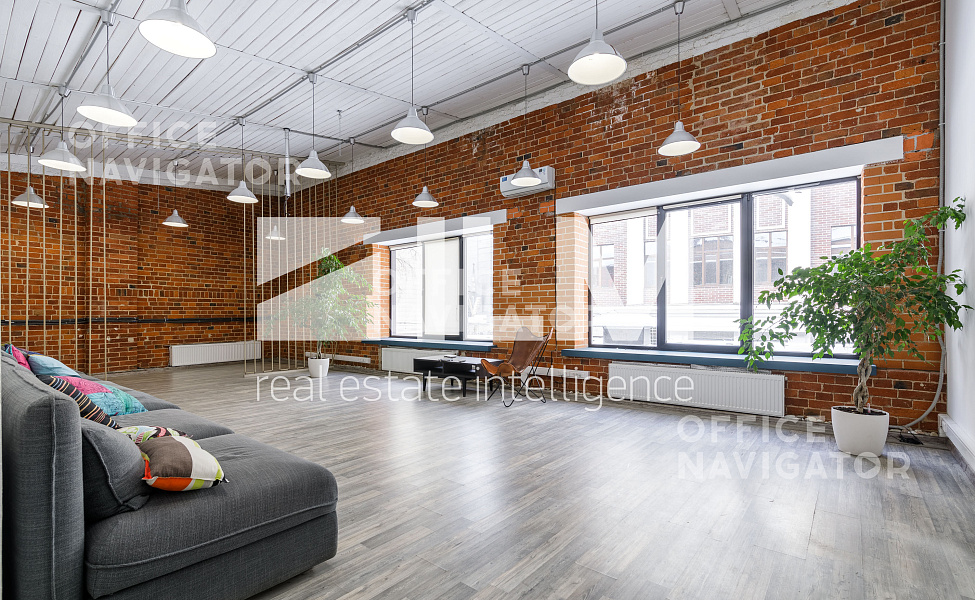 Аренда офиса 381 м², 2 этаж, в бизнес-центре The Street
