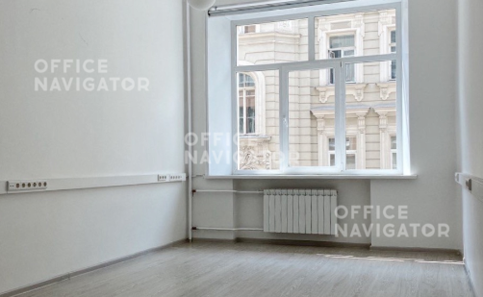 Аренда офиса 250 м², Цоколь этаж, в бизнес-центре Обыденский 2-й пер., 12А

