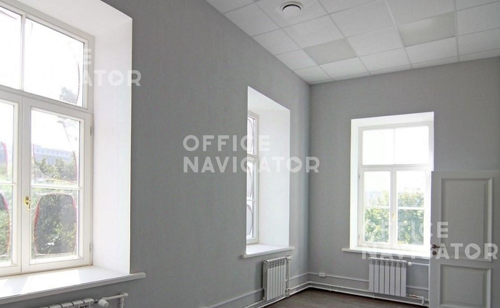 Продажа офиса 801.5 м², 1-2 этаж, в бизнес-центре Шкиперский проток, 21
