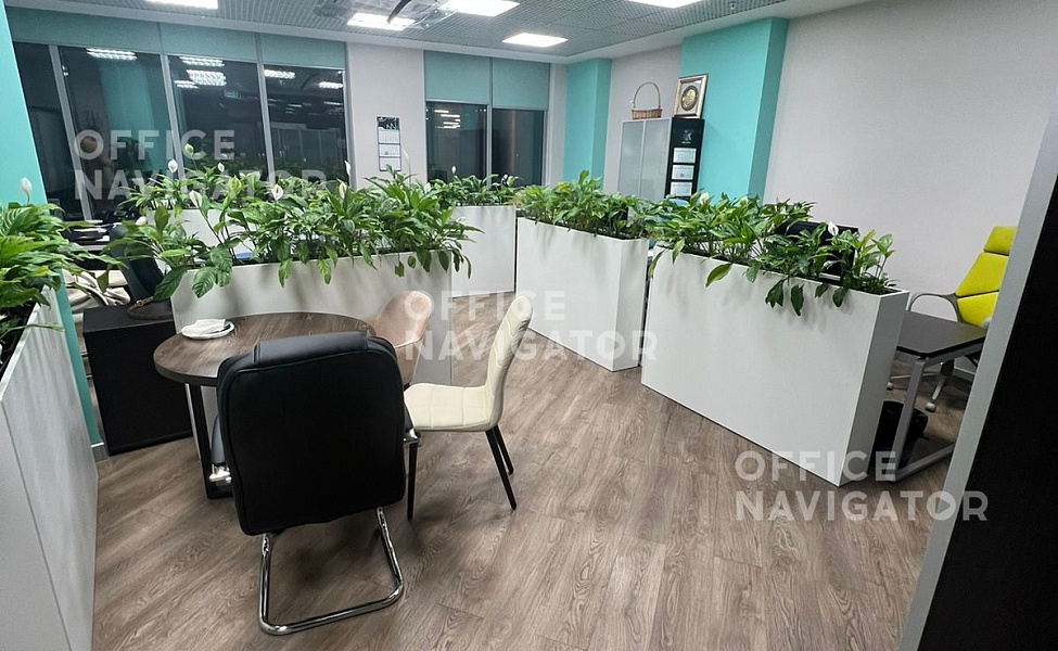 Аренда офиса 4683 м², 1-3 этаж, в бизнес-центре Северная башня, подъезд 1-2
