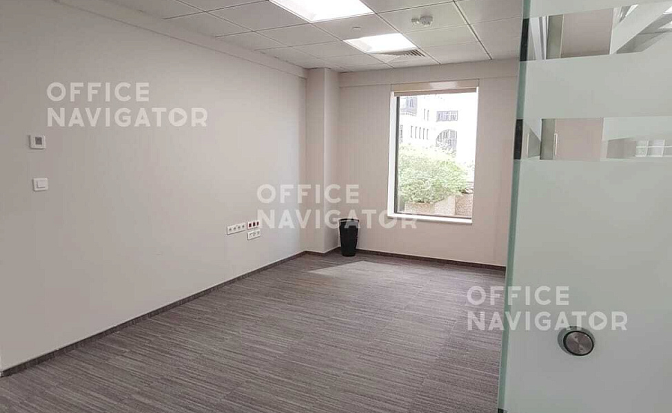Аренда офиса 266 м², 3 этаж, в бизнес-центре Риверсайд Тауэрс Арт Центр
