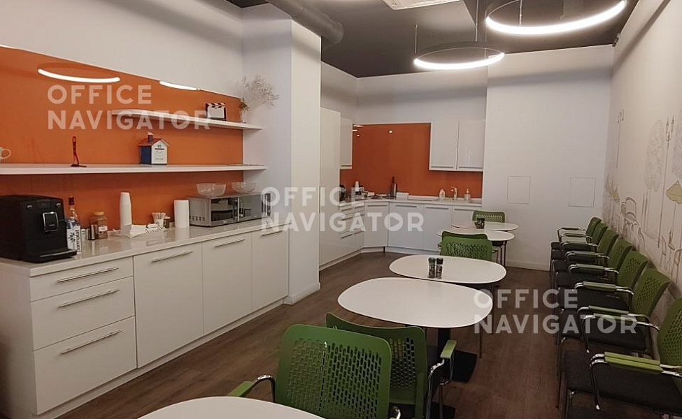 Аренда офиса 931 м², 2 этаж, в бизнес-центре Мосэнка Плаза 3
