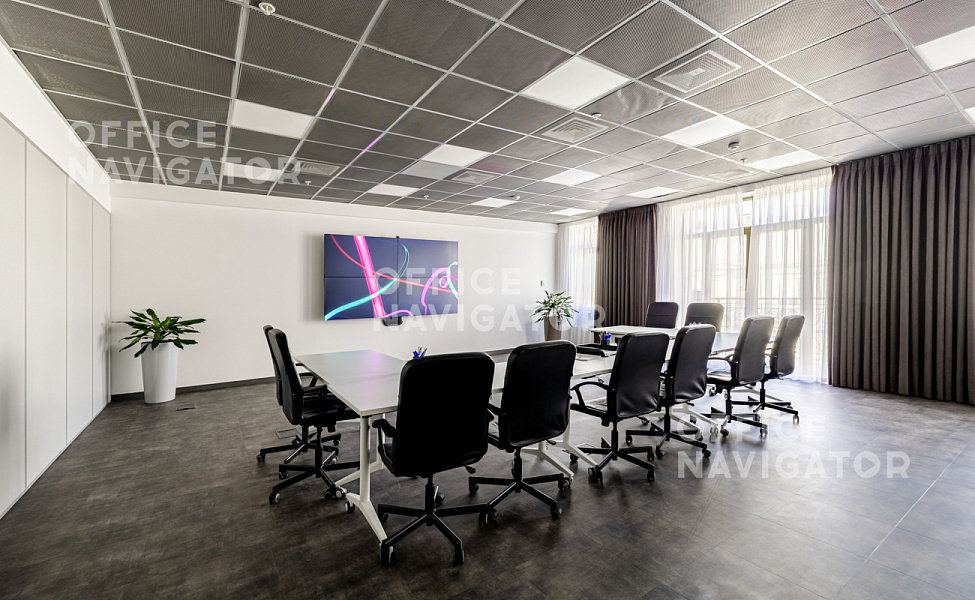 Аренда офиса 5282 м², 1-4 этаж, в бизнес-центре Ивановская Горка
