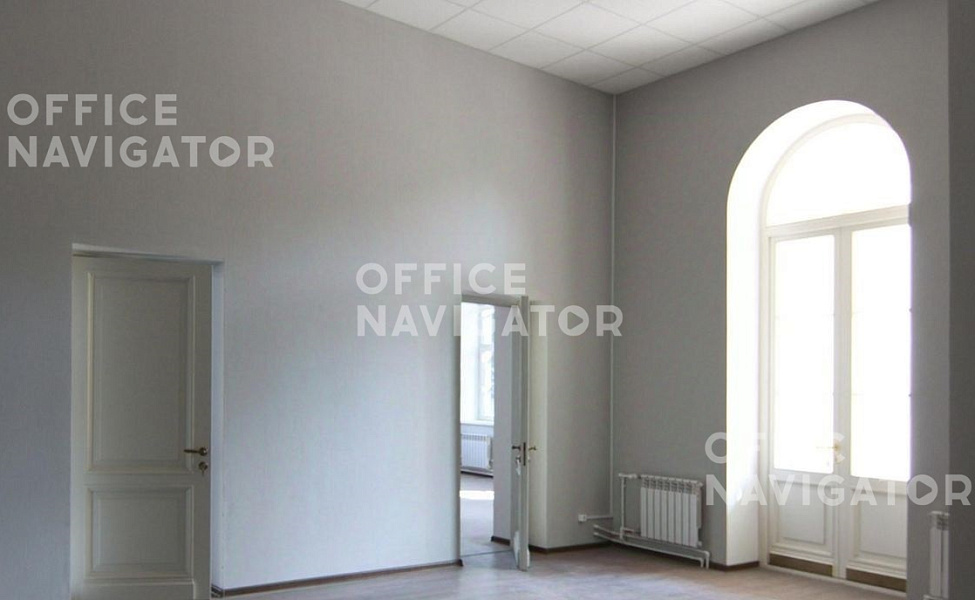Продажа офиса 801.5 м², 1-2 этаж, в бизнес-центре Шкиперский проток, 21
