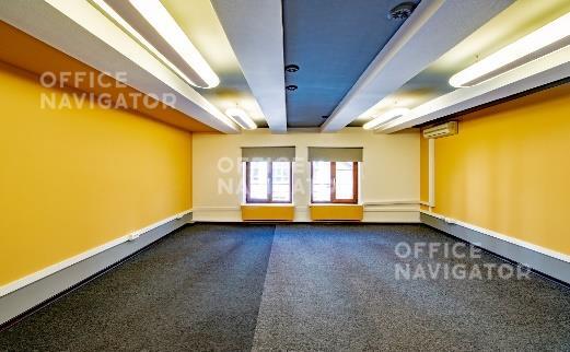 Аренда офиса 1126.2 м², -1, 1, 3 этаж, в бизнес-центре Чаплыгина ул., 9, стр. 1
