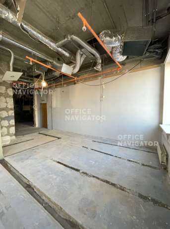 Аренда офиса 410 м², 1 этаж, в бизнес-центре Капитал
