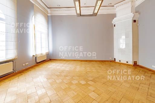 Аренда офиса 1126.2 м², -1, 1, 3 этаж, в бизнес-центре Чаплыгина ул., 9, стр. 1
