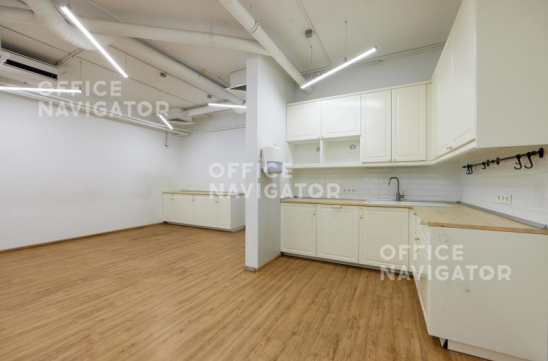 Аренда офиса 1337 м², 3 этаж, в бизнес-центре Банный пер., 9
