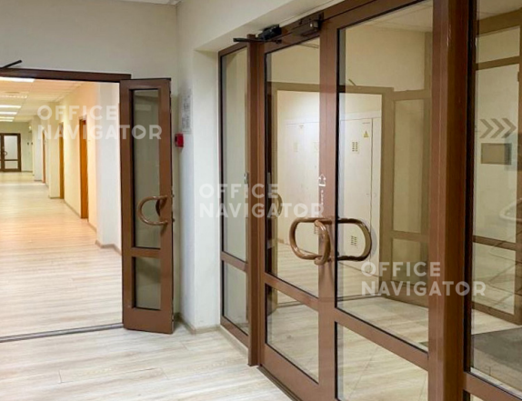 Продажа офиса 1176 м², 5 этаж, в бизнес-центре Святогор II
