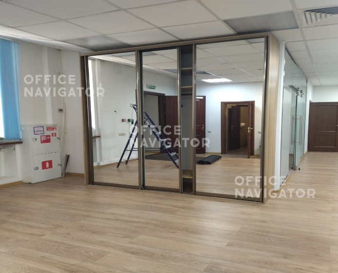 Аренда офиса 289.7 м², 2 этаж, в бизнес-центре Подсосенский пер., 23
