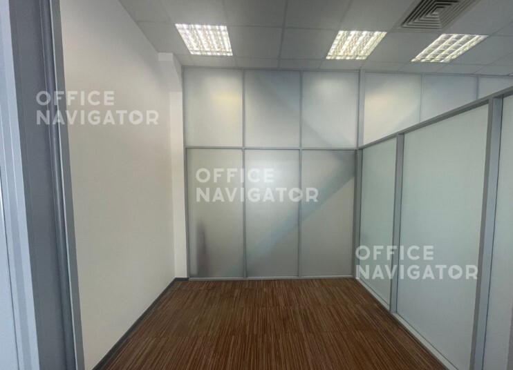 Аренда офиса 683 м², 2 этаж, в бизнес-центре Новоостаповский
