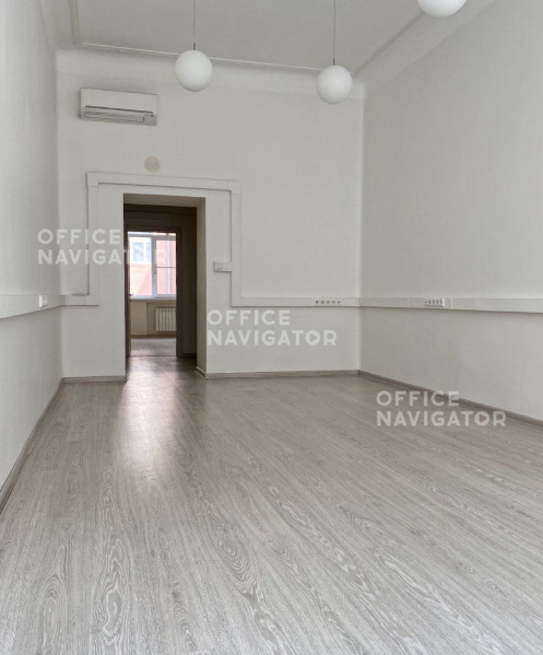 Аренда офиса 250 м², Цоколь этаж, в бизнес-центре Обыденский 2-й пер., 12А
